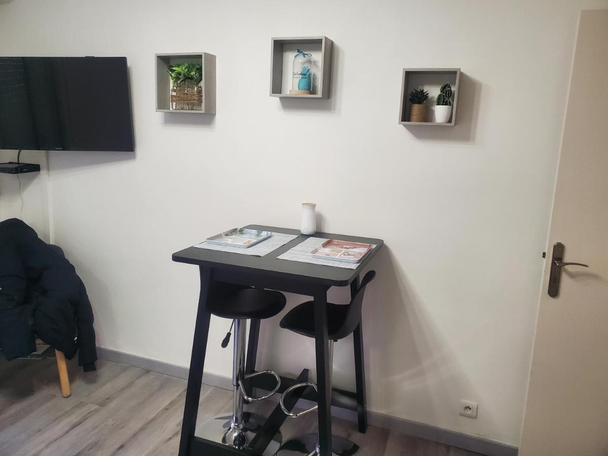 Joli Petit Studio Au Centre De Carry Le Rouet Daire Dış mekan fotoğraf