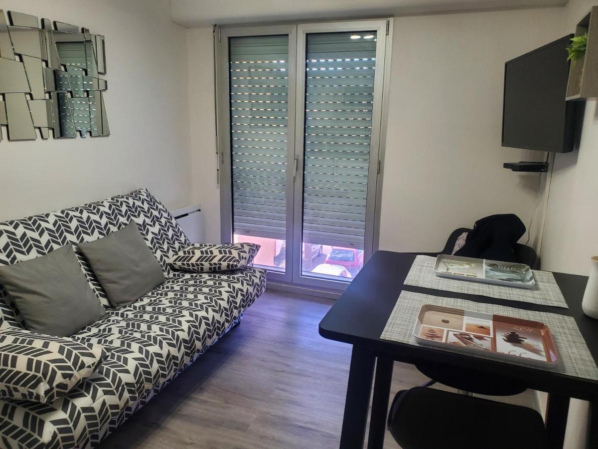 Joli Petit Studio Au Centre De Carry Le Rouet Daire Dış mekan fotoğraf